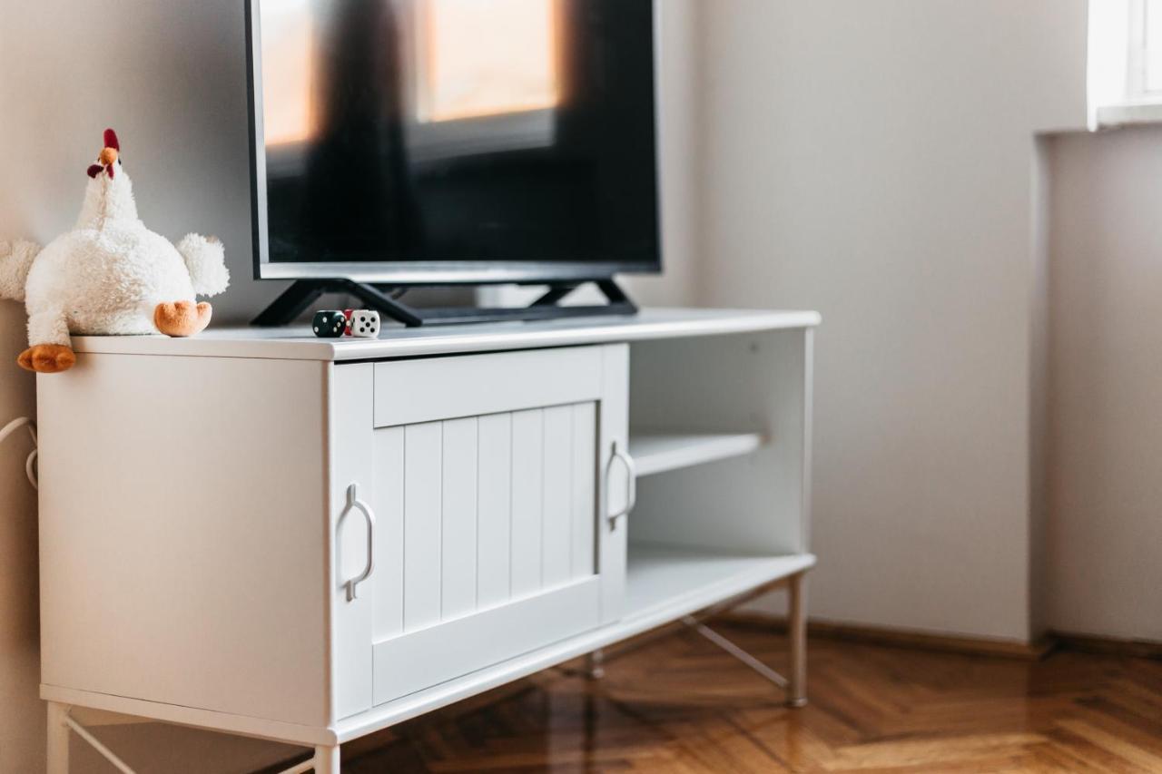 Bond Apartment Zagreb Bagian luar foto