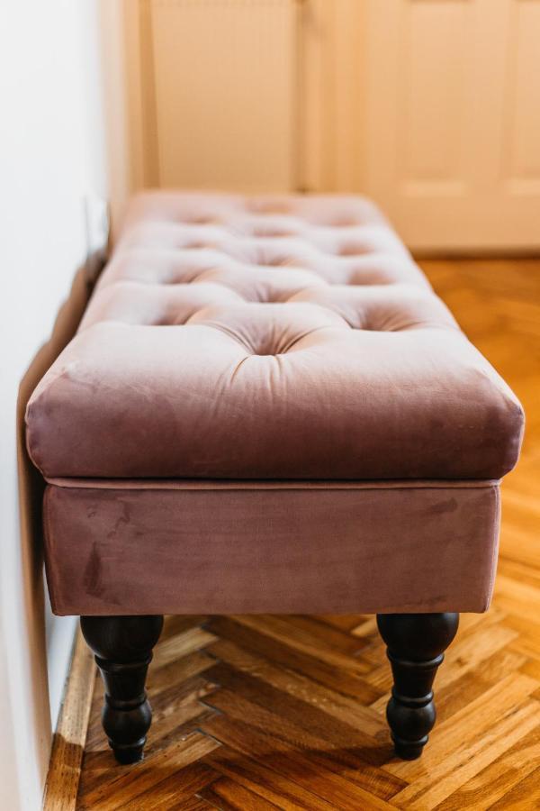Bond Apartment Zagreb Bagian luar foto